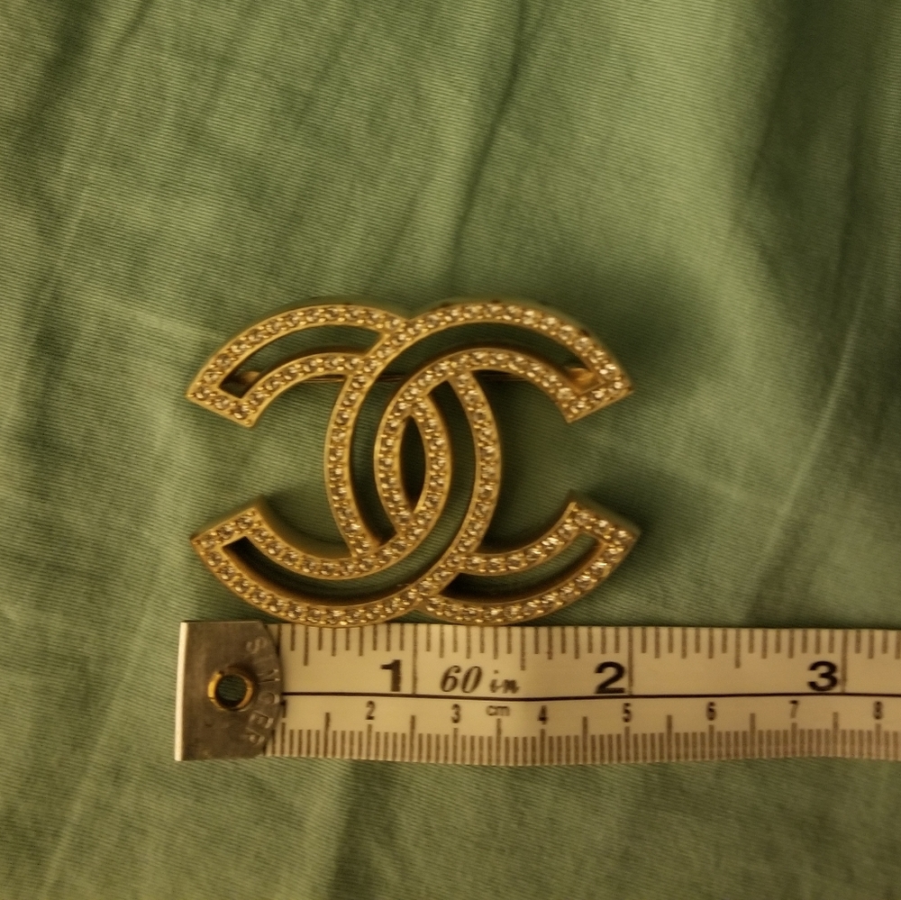 Authentic Chanel Brooch - Picture 6 of 6